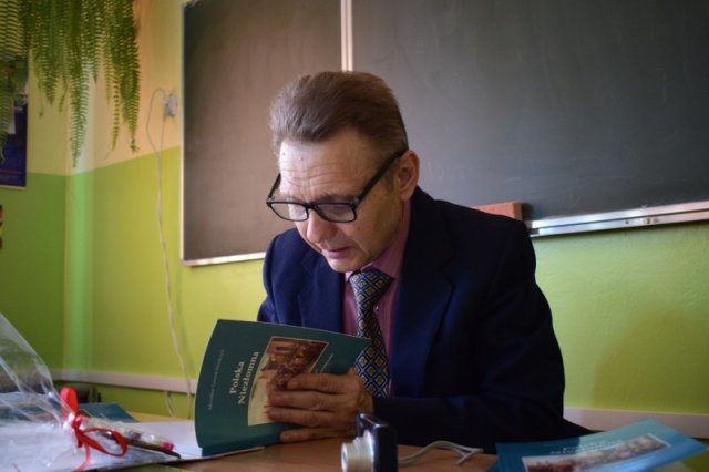 POETYCKA LEKCJA PATRIOTYZMU W PRZEDEDNIU ROCZNICY STULECIA  ODZYSKANIA NIEPODLEGŁOŚCI